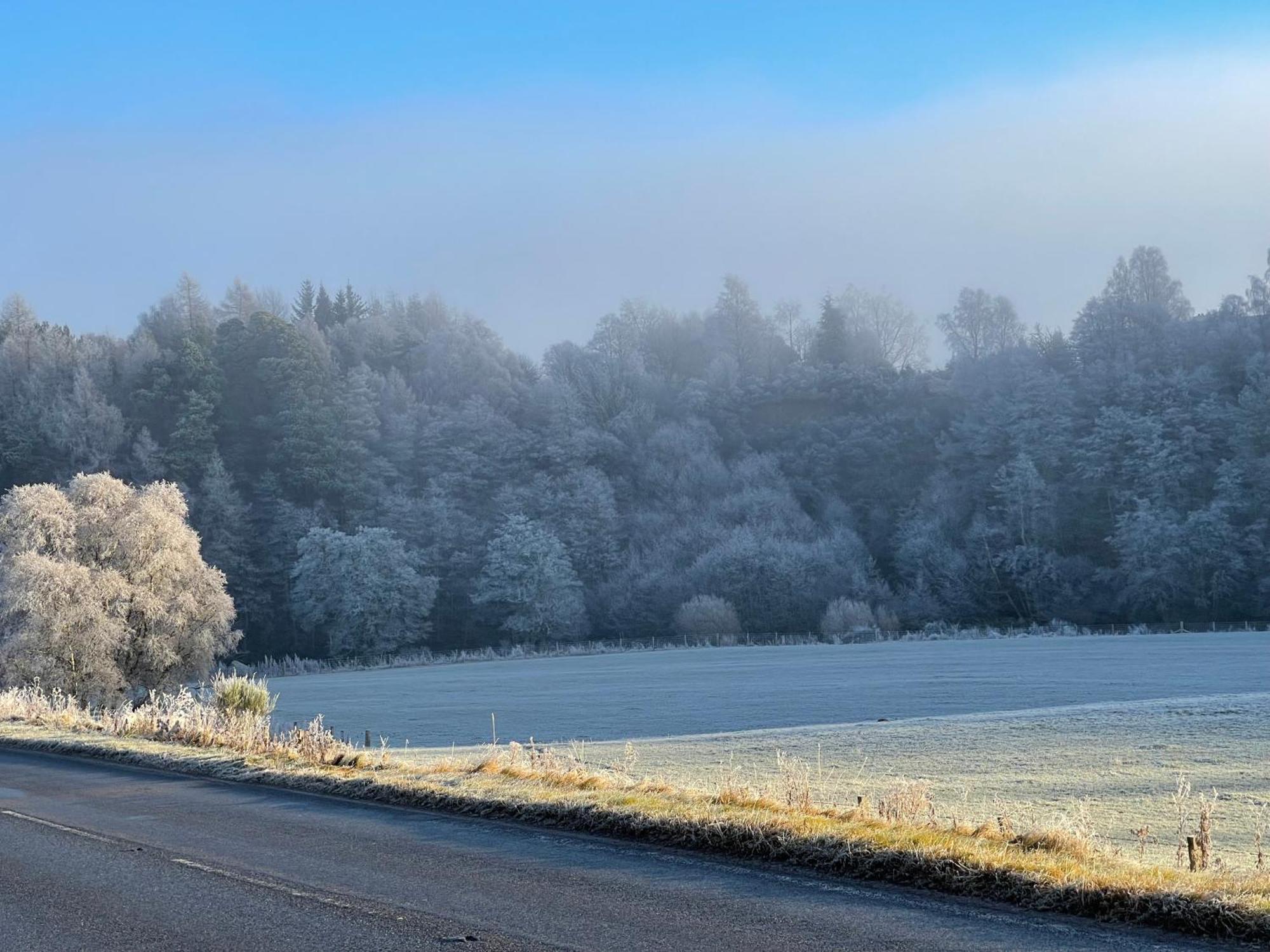 Grantown-on-Spey Coppice Cottage מראה חיצוני תמונה